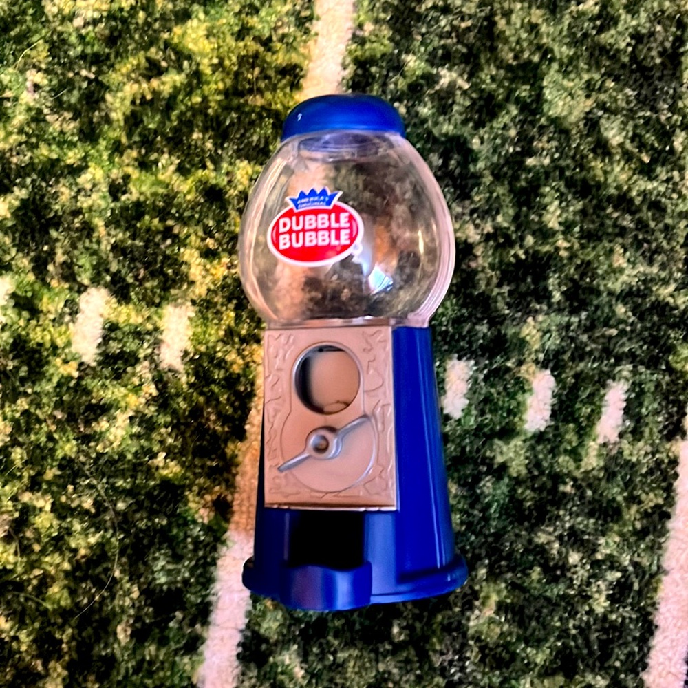 It’s a gumball machine